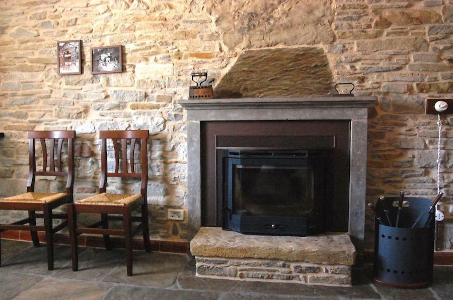 Appartamenti Cenni - Relais Su Lago Varsi Exterior foto